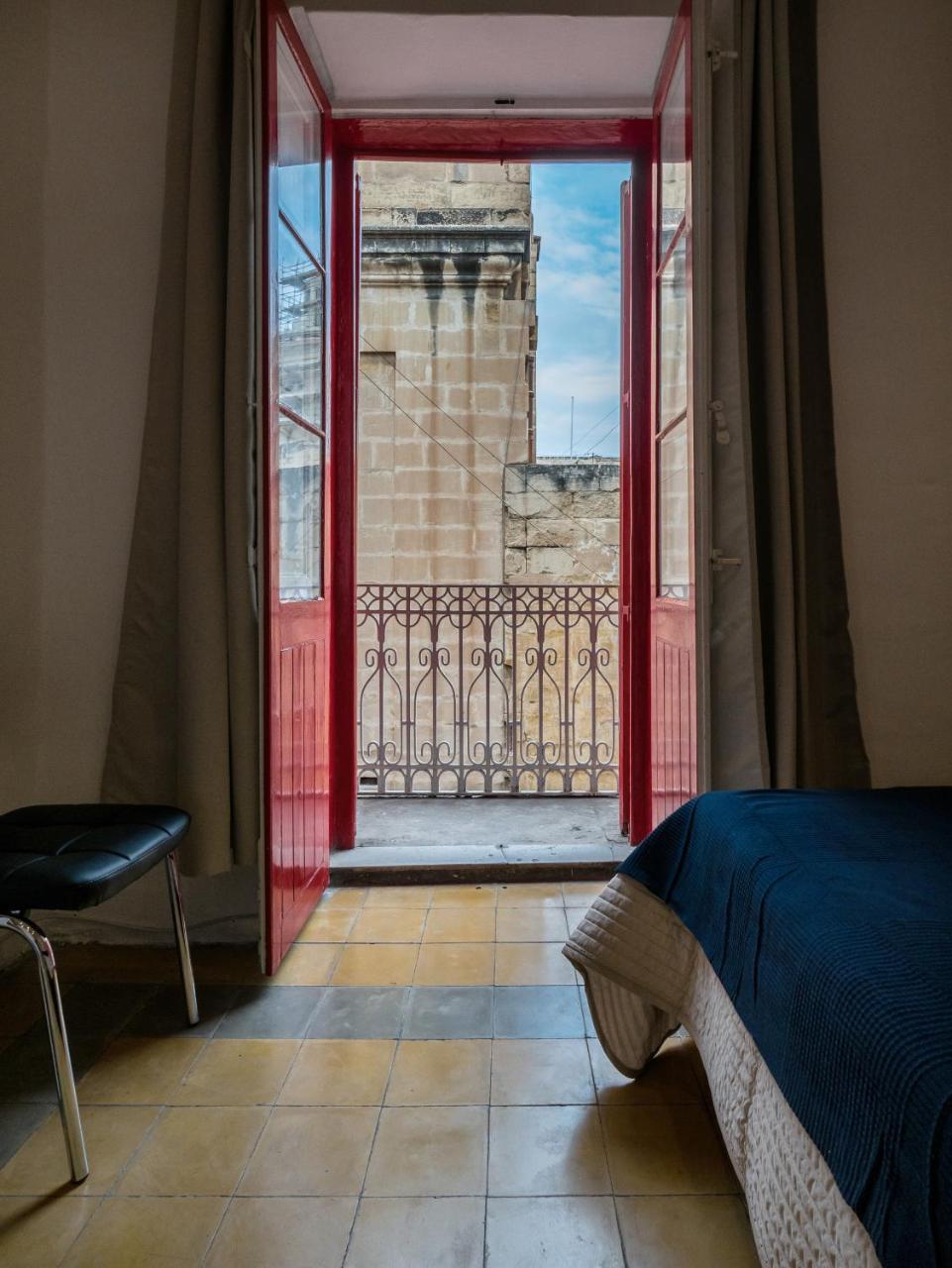 Valletta Kampnar City Living Екстериор снимка